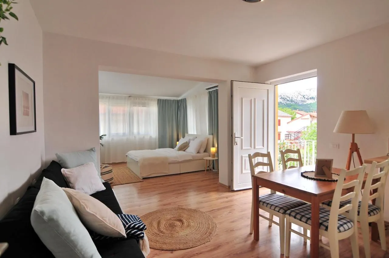 Nyaraló Villa Schober Baska Horvátország